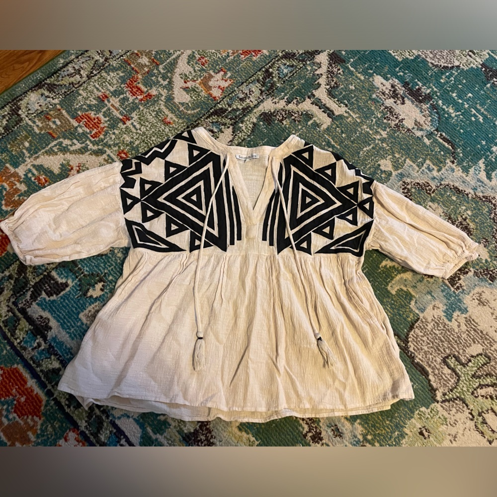 Boutique brand Seen and be seen- boho shirt size small worn and washed once